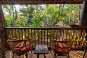 Deluxe Penthouse, Balcony, Garden View | Minibar, in-room safe, blackout drapes, soundproofing - Kampung Kamboja (Siem Reap)