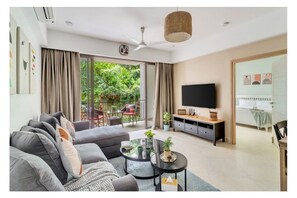 Apartment | Living area | 32-inch Smart TV with digital channels - Aeris by Dia Hotels And Homes (Candolim)