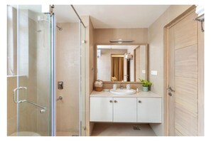 Apartment | Bathroom | Shower, free toiletries, soap, shampoo - Aeris by Dia Hotels And Homes (Candolim)