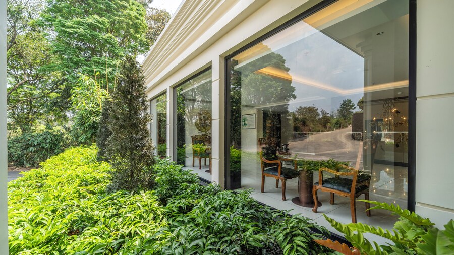 Treebo Premium Silva Lux Resort