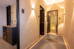 Premier Suite | Interior - Amari-The Inn at El Nido (El Nido)