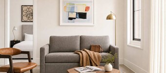 Boulevard Stays - 2BR, Steps to Broadway, Ryman