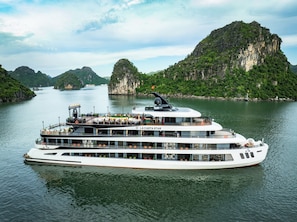 Exterior - La Casta Star Cruise (Ha Long)