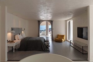 Minibar, cortinas blackout y sistema de insonorización 