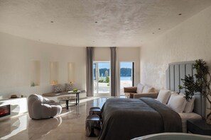 Minibar, cortinas blackout y sistema de insonorización 