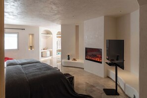 Signature-Suite, Meerblick | Minibar, Verdunkelungsvorhänge, schallisolierte Zimmer