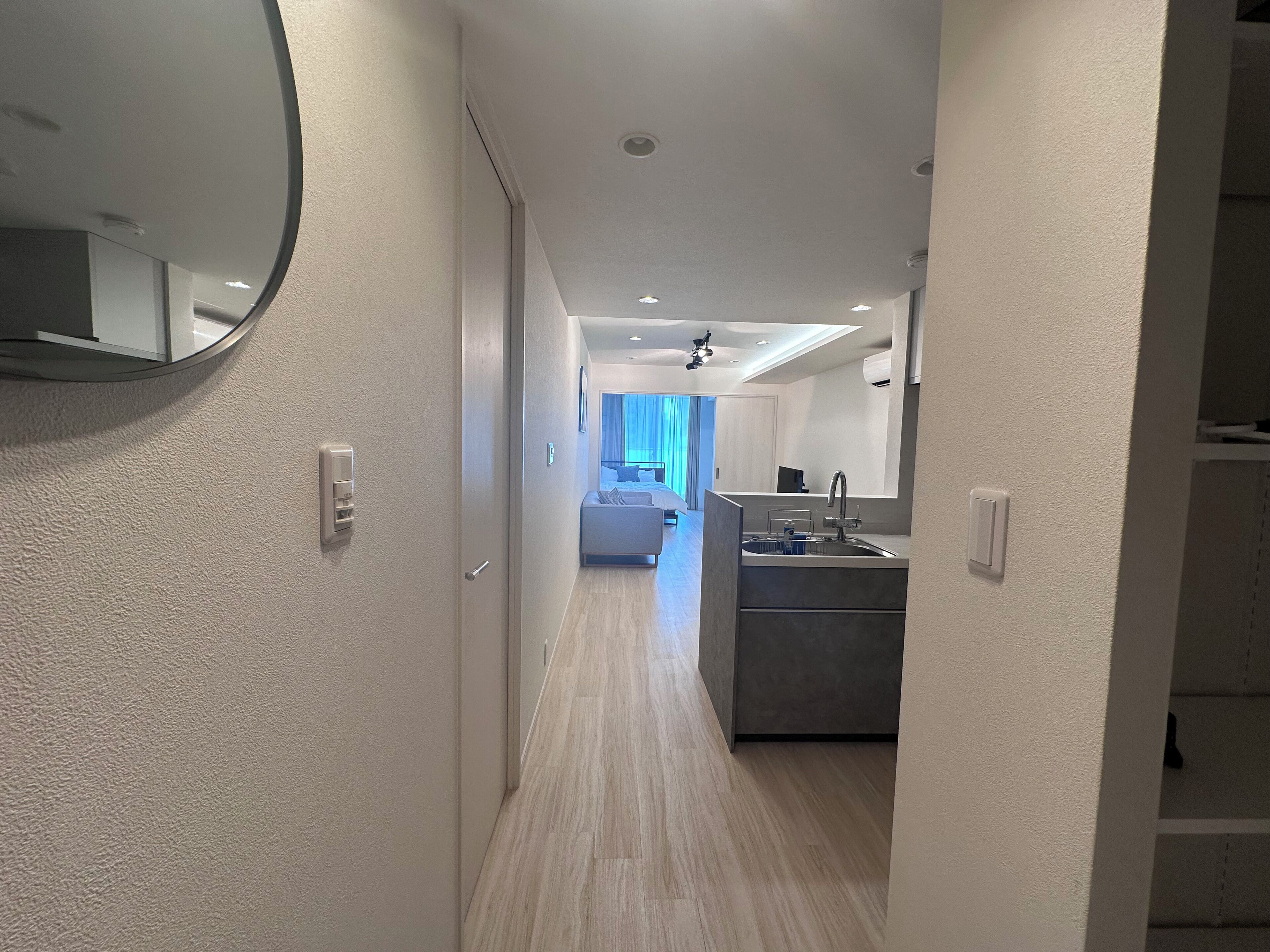 Individually furnished, desk, iron/ironing board, free WiFi