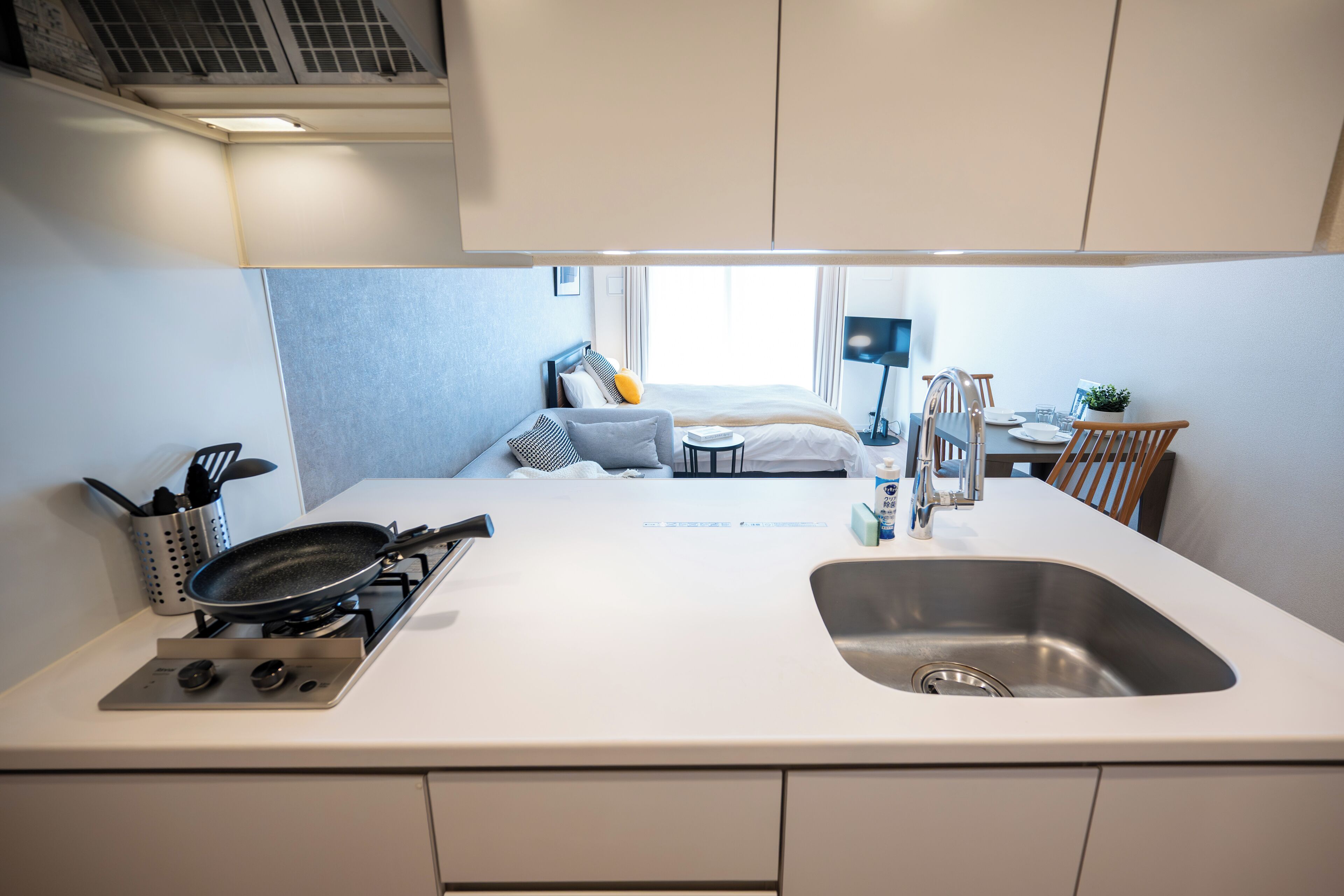 雪櫃、微波爐、爐具、多士爐