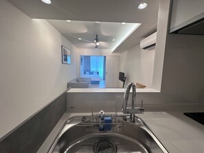 Private kitchen - Dash Living Minami Azabu (Tokyo)