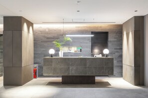 Lobby - Dash Living Minami Azabu (Tokyo)