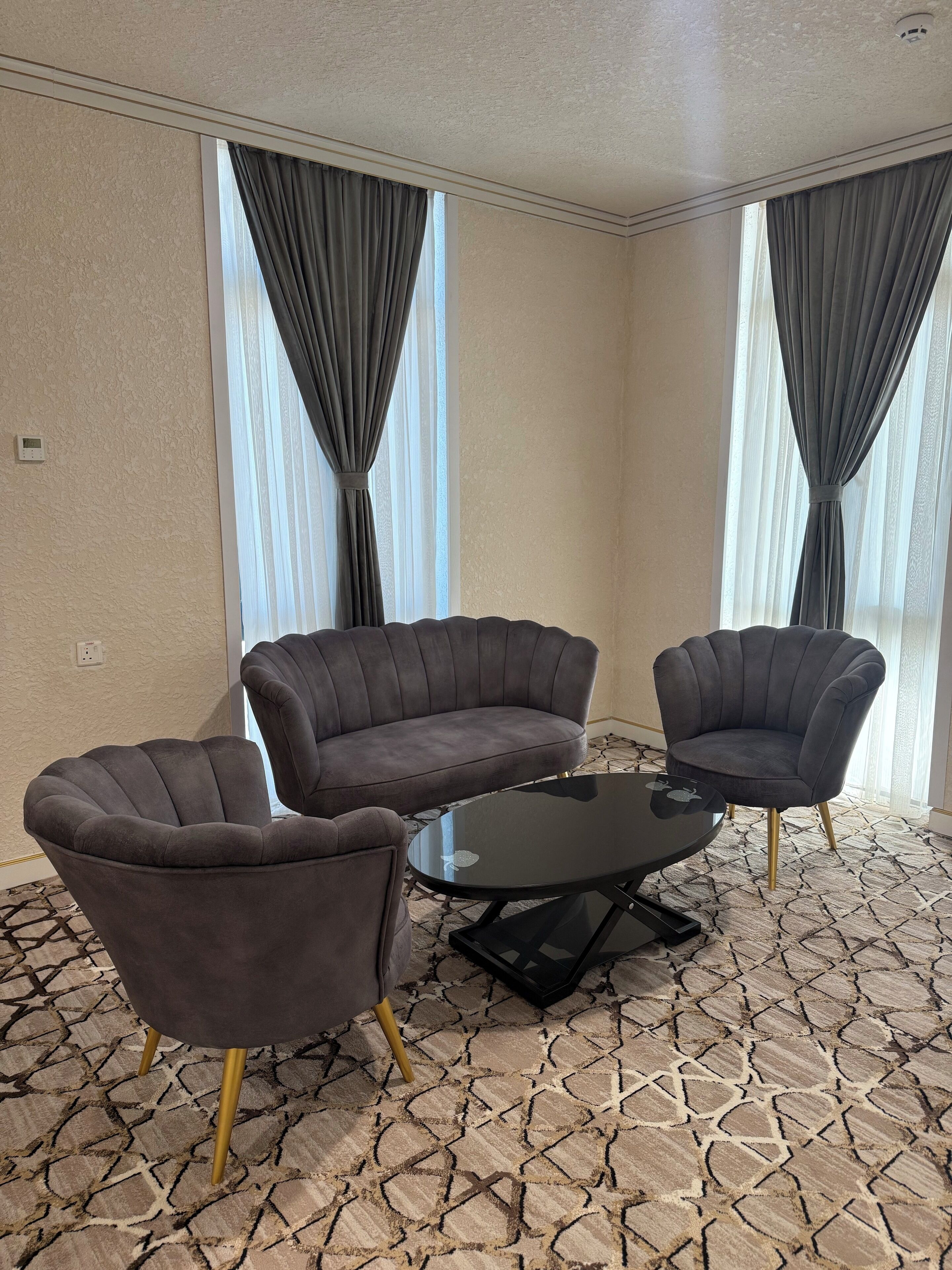 Junior Suite, City View | Interior