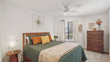 3 bedrooms, WiFi, bed sheets