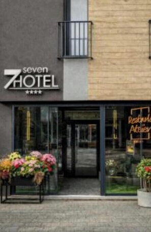 Standard Single Room, City View | Exterior detail - Hotel Seven  (Bytom)