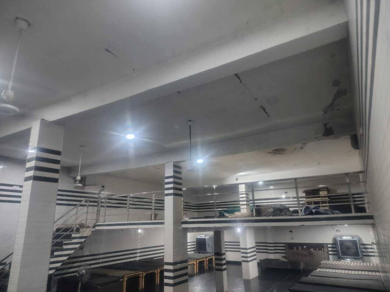 Shared Dormitory | Free WiFi, bed sheets