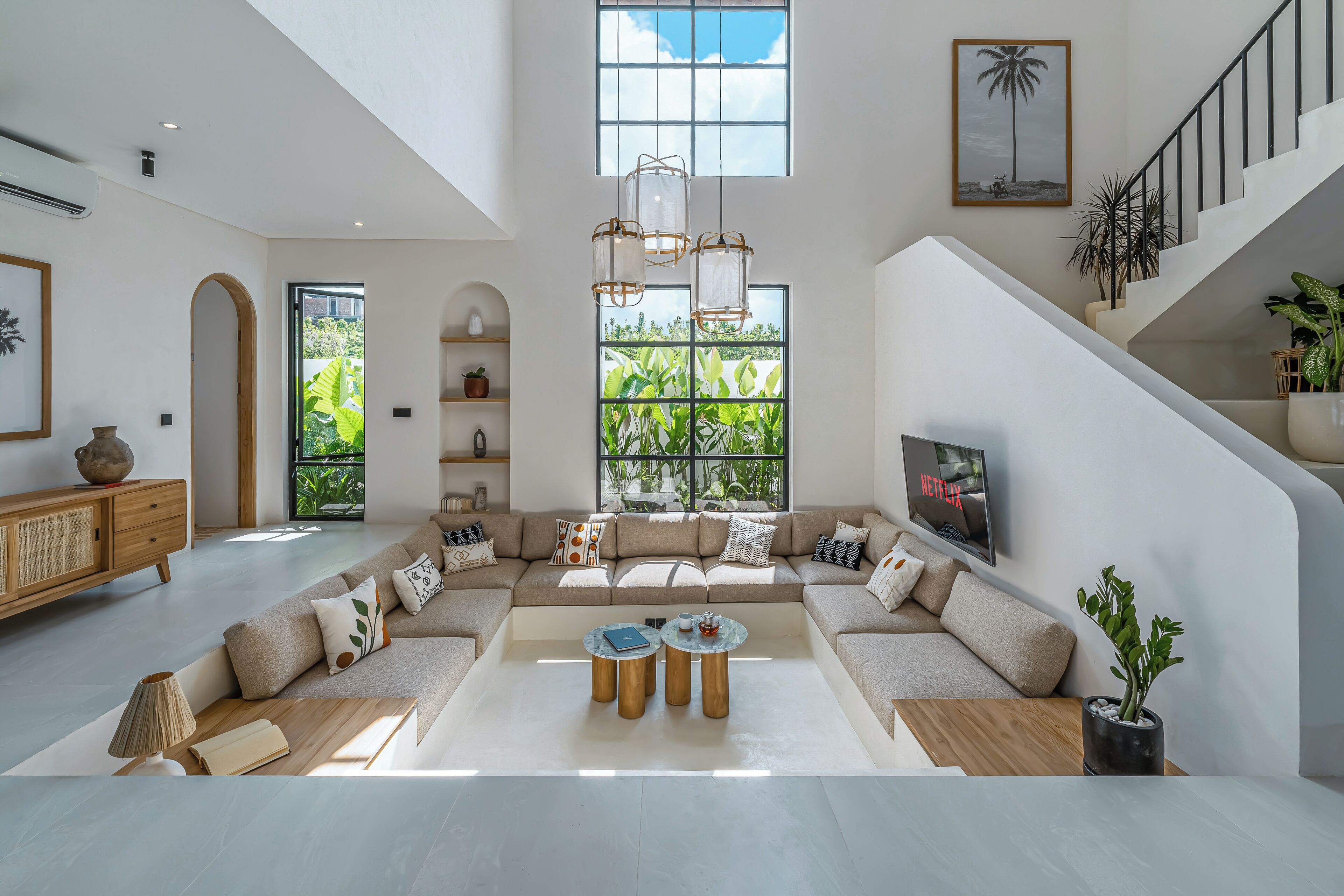 Family Villa, Pool View | Living area