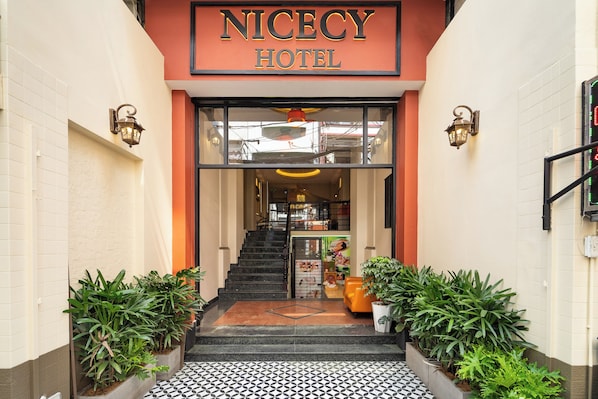 Rakennuksen muotoilu