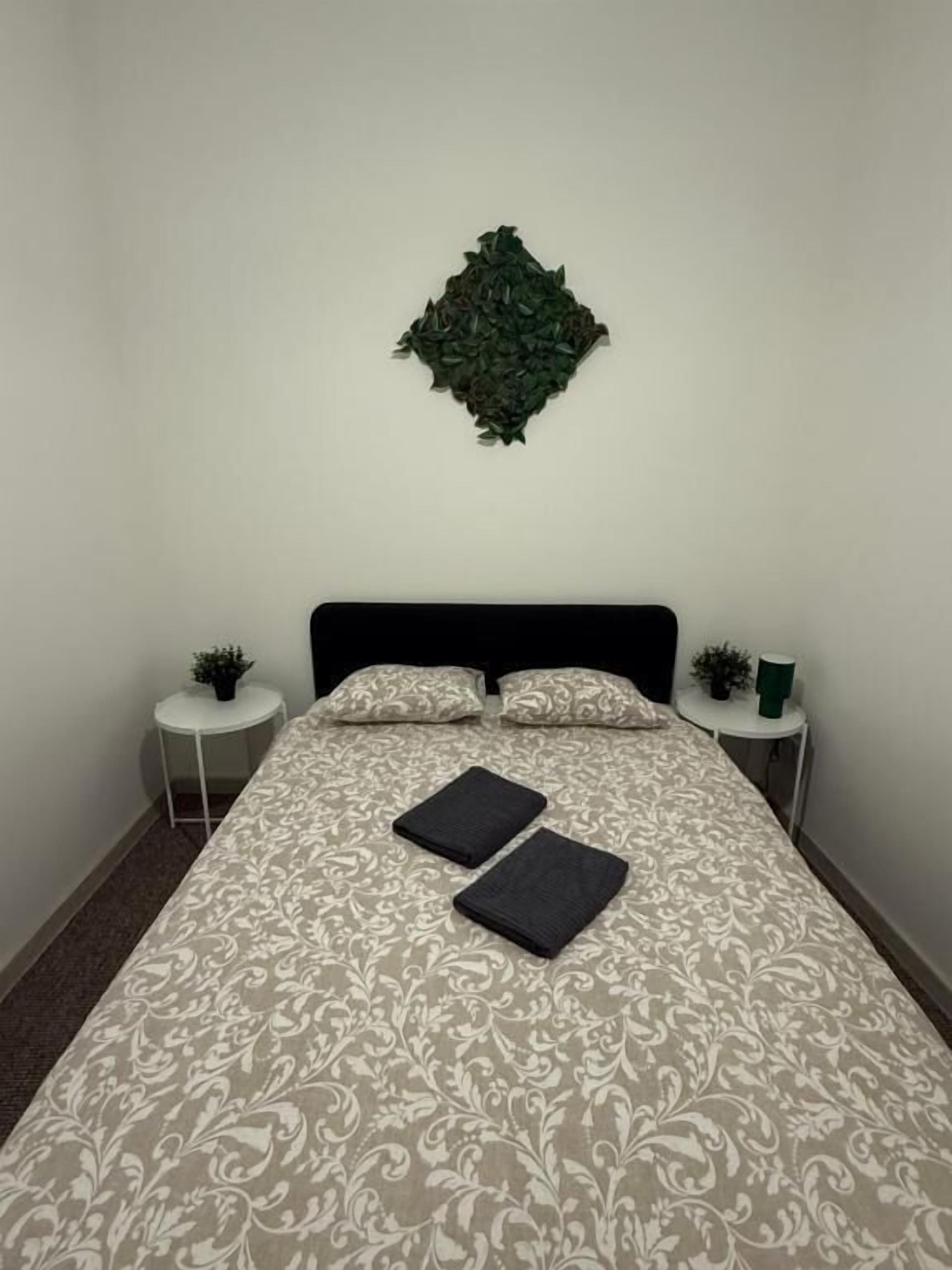 Doppelzimmer, Gemeinschaftsbad | Schreibtisch, laptopgeeigneter Arbeitsplatz, kostenloses WLAN