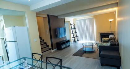 Charming 2-Bedroom House in Central Calgary