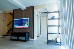 Interior - Charming 2-Bedroom House in Central Calgary (Calgary)