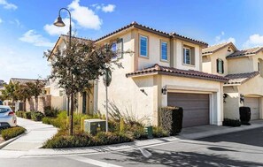 Exterior - Moreno Valley Retreat | Lake Perris & UC Riverside (Moreno Valley)