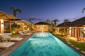 Luokittelematon kuva, 2 kautta 17, painike