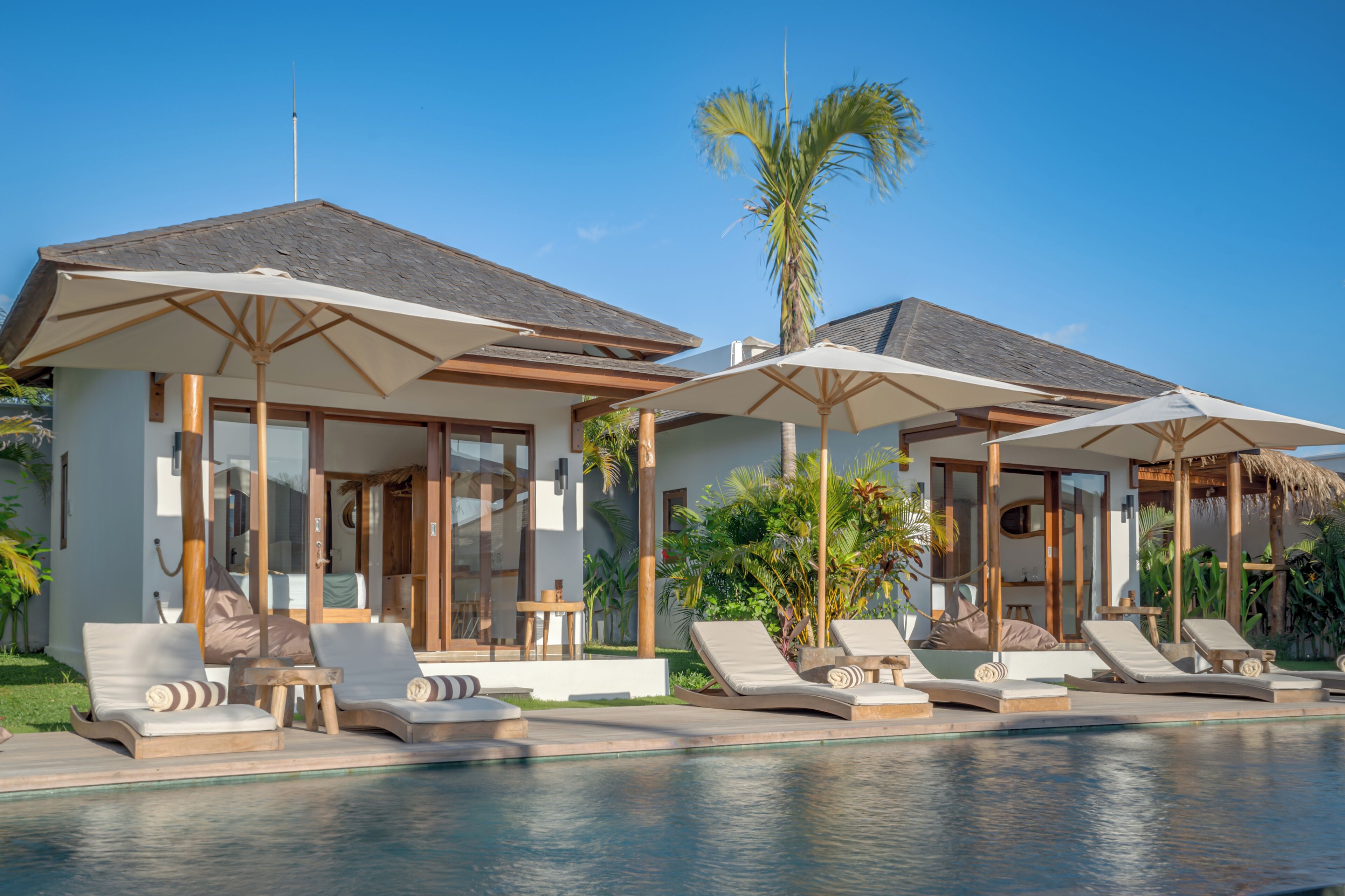 Deluxe Bungalow, Pool View
