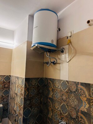 Ảnh chưa phân loại, 3 trong số 77 ảnh, nút