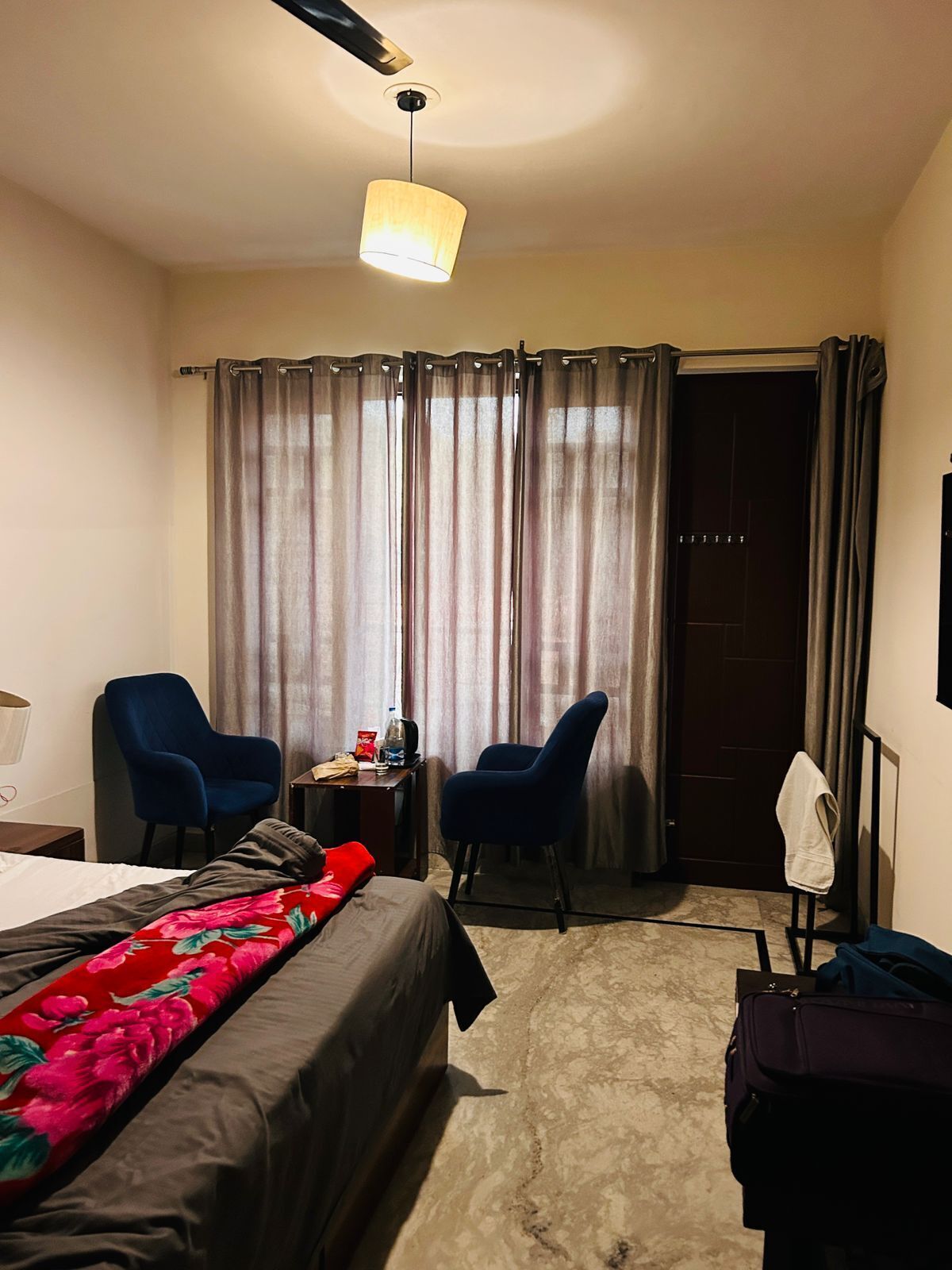 Phòng đôi Deluxe, quang cảnh thành phố | Bàn, truy cập Internet không dây miễn phí 