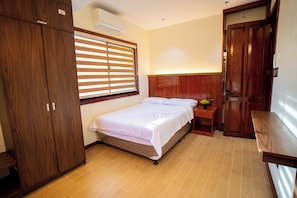 Imagen sin descripción, 4 de 25, botón