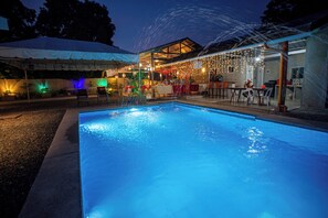 Piscine extérieure