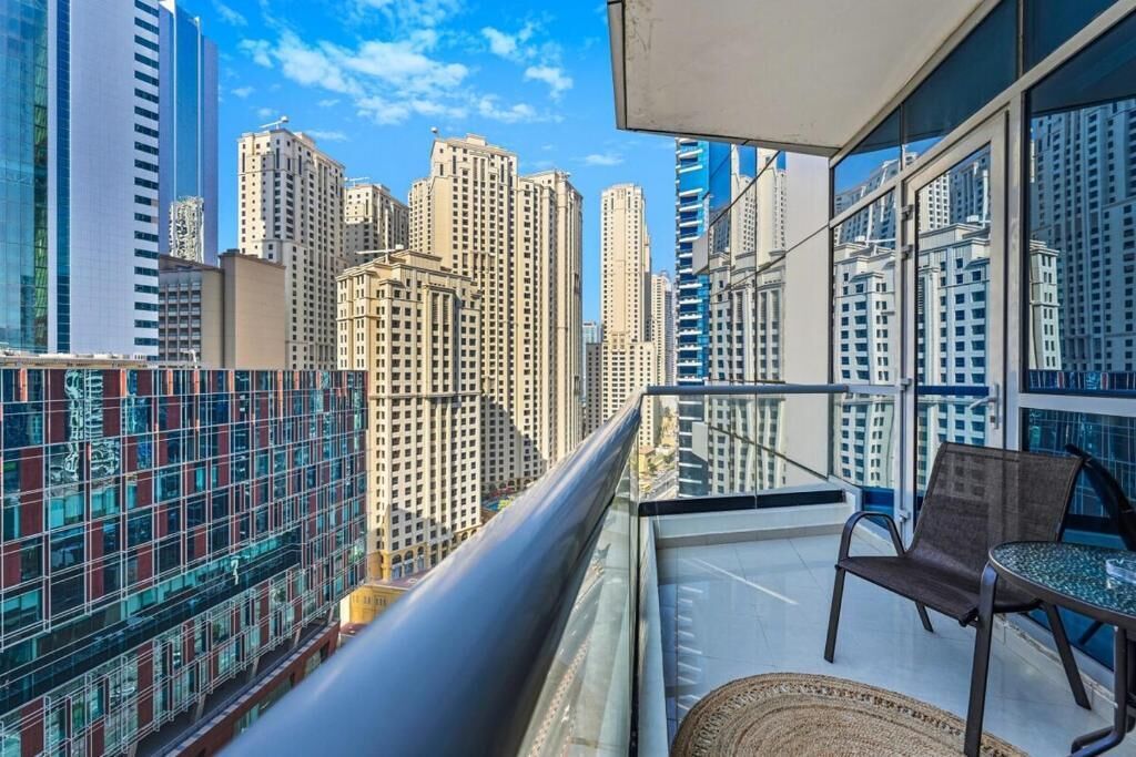 Apartment, Balkon, Stadtblick | Unterkunftsgelände