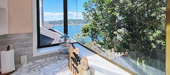 The Victoria Manor | Harbourview Residence