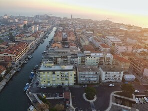 Aerial view - Laguna Gaddi - three-room apartment with lagoon view and parking space (Grado)