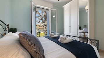 Fer et planche Ă repasser, Wi-Fi, draps fournis