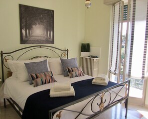 Nicht klassifiziertes Bild, 3 von 43, Schaltfläche