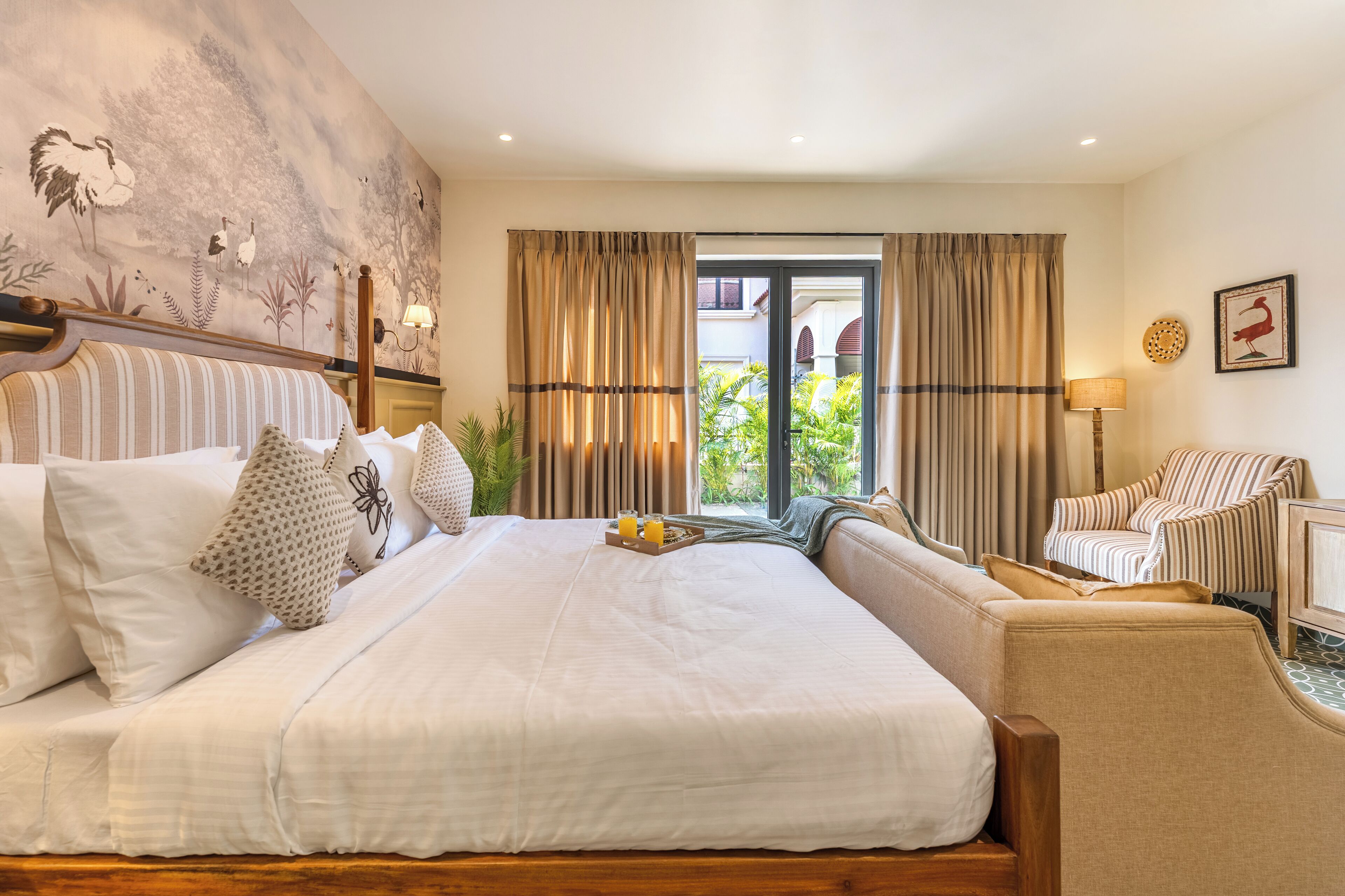 Vil·la clàssica, balcó, vistes al jardí