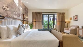 Vila clássica, sacada, vista para o jardim | Ferros/tábuas de passar roupa, Wi-Fi de cortesia