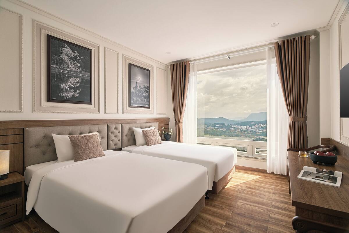 Deluxe Double or Twin Room, Mountain View