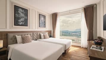 Deluxe Double or Twin Room, Mountain View | Hypo-allergenic bedding, minibar, in-room safe, desk