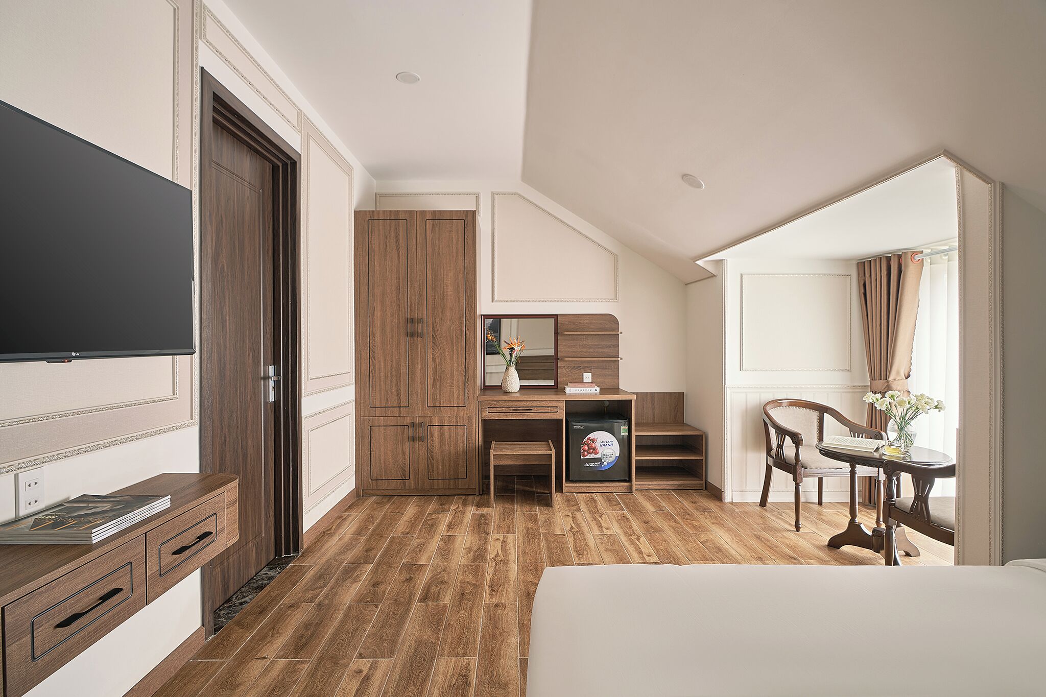 Double Room, Balcony, Mountain View