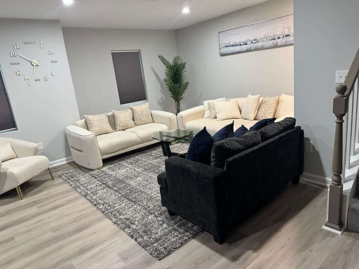 Modern 4-level House Near Dc & Annapolis - Maryland