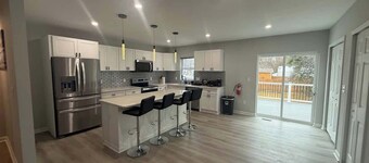 Modern 4-Level House near DC & Annapolis