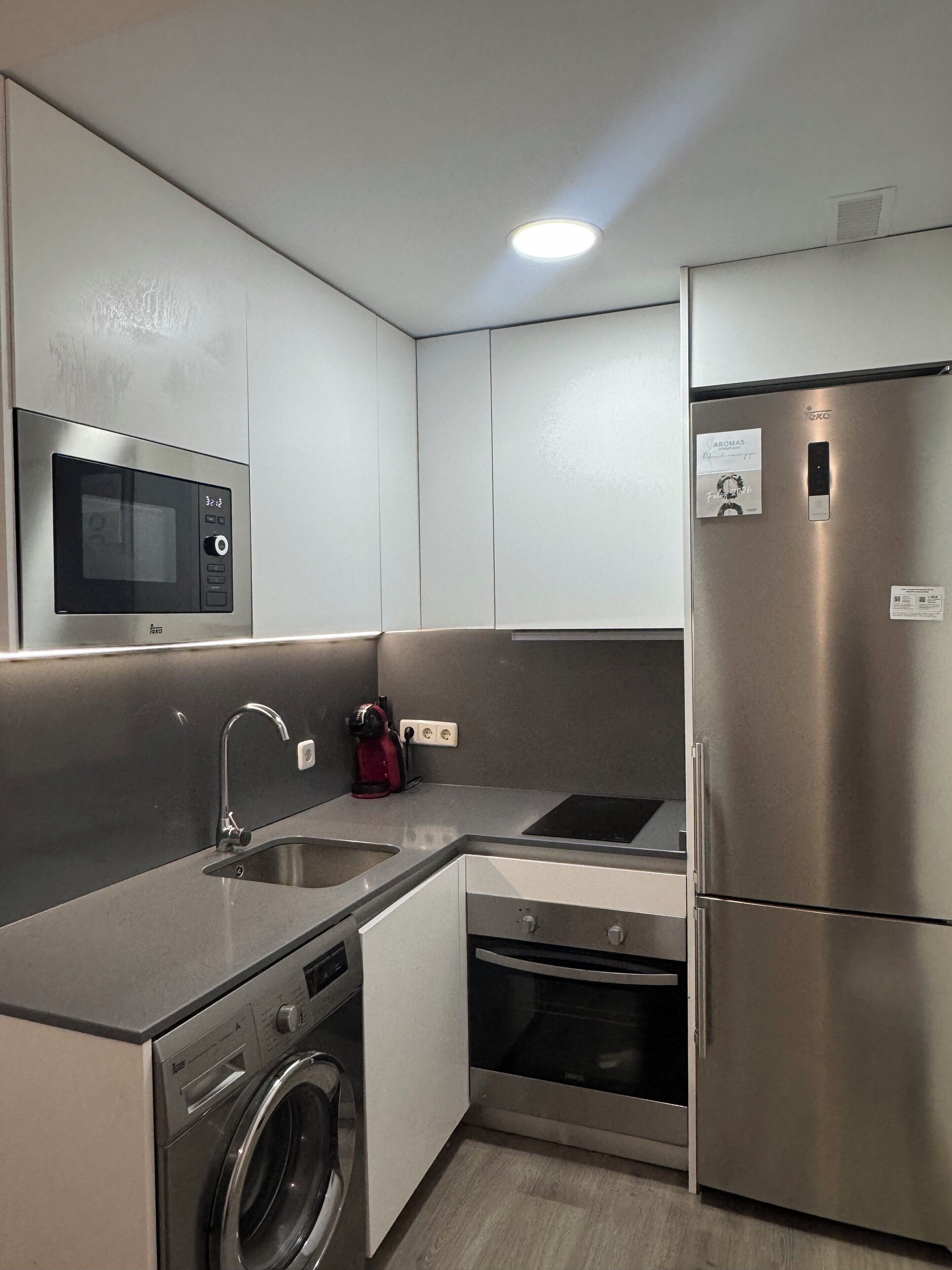 Apartamento básico, balcón, vistas al patio | Cocina privada