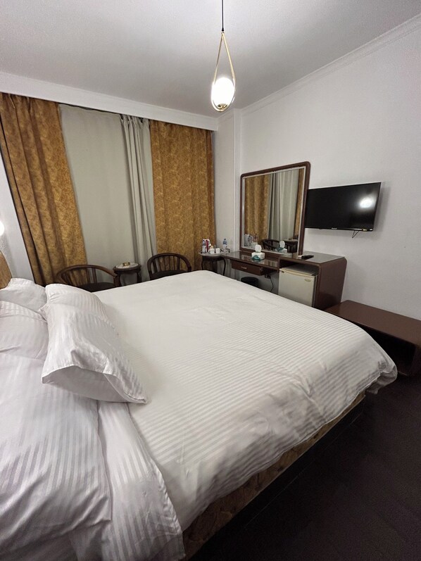 Double Room, City View | Free WiFi - New Garden Palace Suites & Apartments (Cairo)