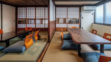 Hus - utsikt mot trädgården | Gratis wi-fi