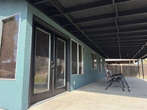 Terrace/patio - Family-Friendly Bakersfield Home w/ Patio + Game Room (Bakersfield)