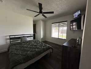 3 habitaciones, wifi gratis, ropa de cama y acceso para silla de ruedas 