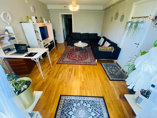 Room-charming Apartment With Private Ent