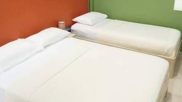 Deluxe Triple Room | Free WiFi, bed sheets
