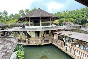 Restaurant - Kamayan sa Palaisdaan Hotel and Resort Quezon (Tayabas City)